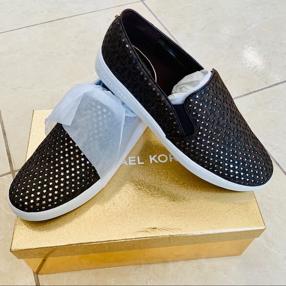 Michael Kors Shoes - ❌sold❌🆕Michael Kors sneakers slip on🆕